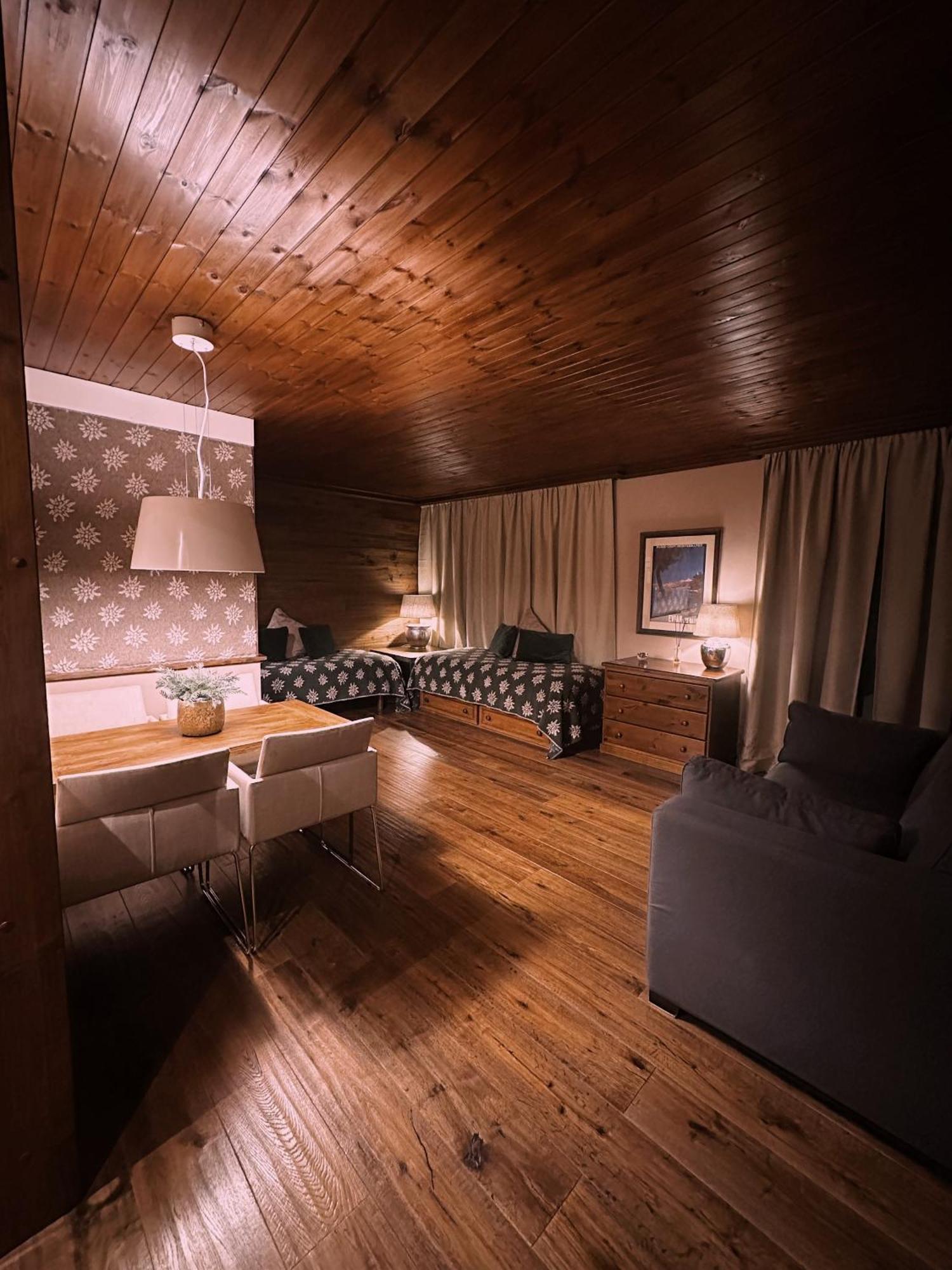 Le Samovar Guest House Breuil-Cervinia Eksteriør billede